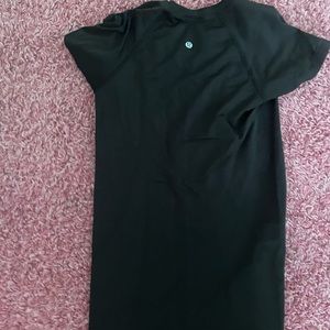Lululemon Black Short Sleeve Size 4-Swiftly Tech